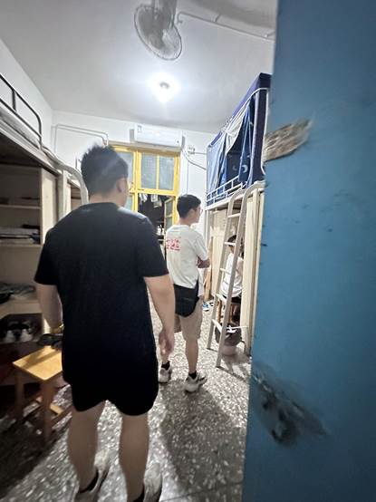 查寝照片7