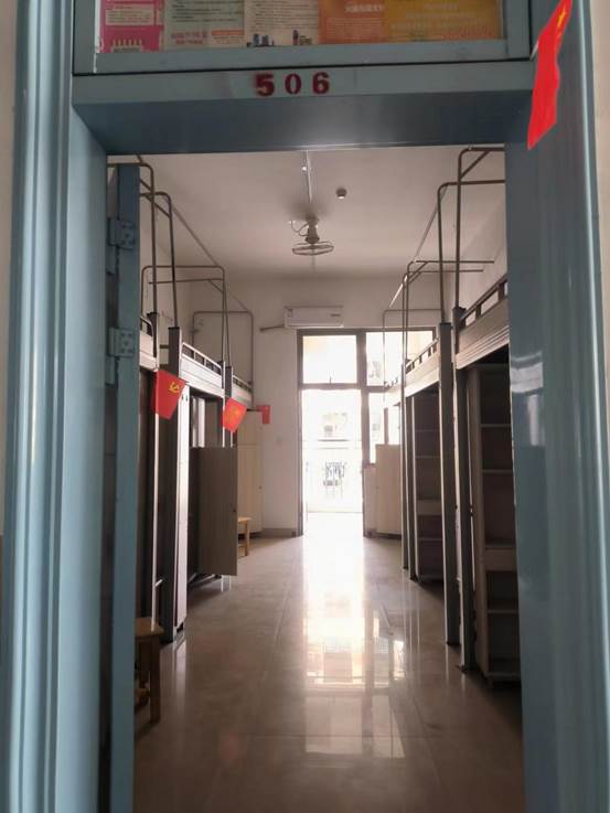 说明: 196e10e8068bcf81107905ae7cbcc59d_